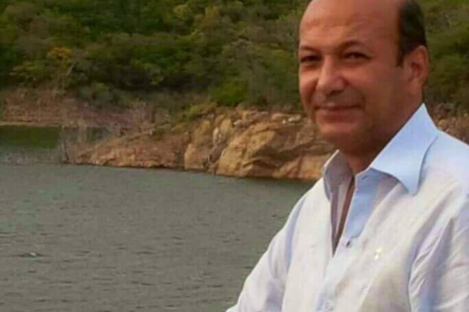 El ganadero habría sido secuestrado en una camioneta por hombres armados. / Tomado de @millersoto