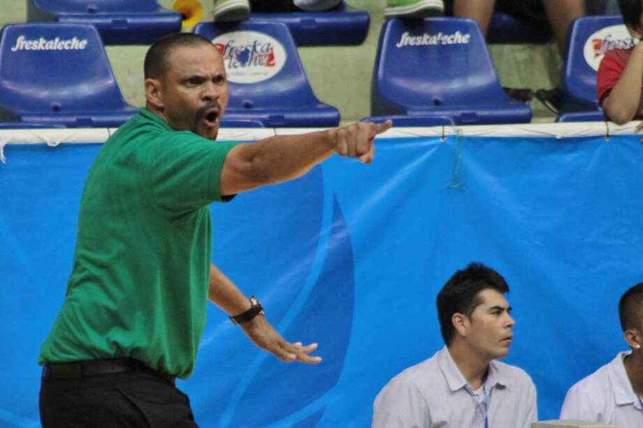 Tomás Díaz guió a los Bambuqueros de Neiva al título de la Liga Profesional de Baloncesto. /Cortesía