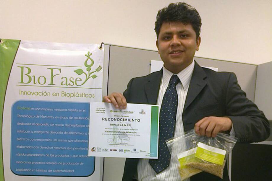 Scott Munguía, creador de los pitillos biodegradables. / Foto: tomada de Fanpage Biofase.