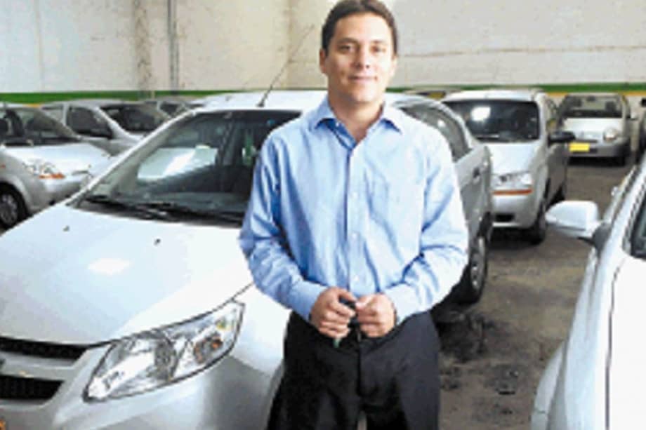 Carlos Garcés, gerente de Localiza, una de las empresas líder en alquiler de carros en el país, con presencia en ocho ciudades capitales. / Luis Benavides