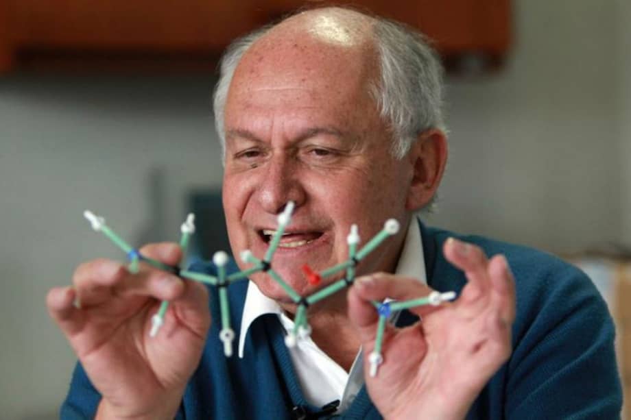 Patarroyo, convencido de encontrar la vacuna contra el ébola