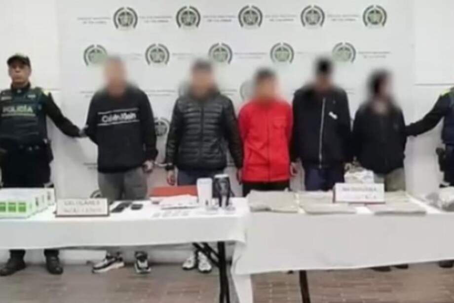 Al parecer, fabricaban sustancias alucinógenas.