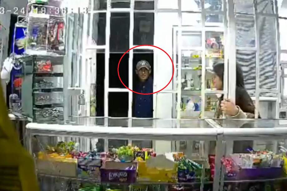 Este es el individuo que acosó y persiguió a la menor en el barrio Nueva Gloria, de la localidad de San Cristóbal.