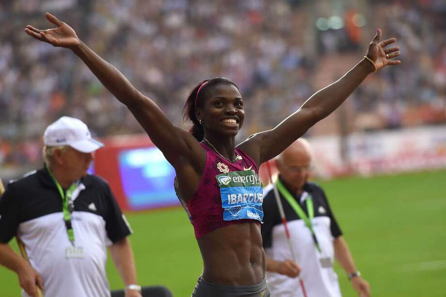 La atleta colombiana Catherine Ibargüen no podrá participar en la Liga Diamante ya que la disciplina de salto triple fue retirada. / AFP