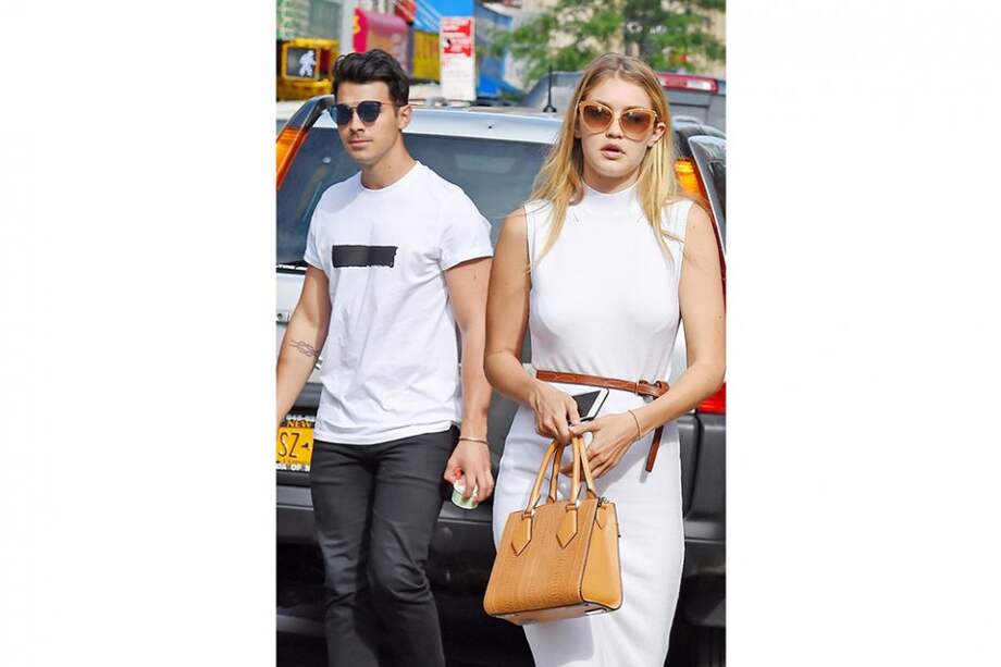 Joe Jonas y Gigi Hadid. / Bang Showbiz