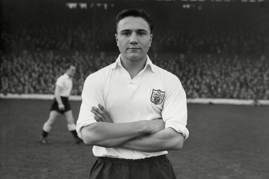 Cohen realizó toda su carrera en el Fulham, disputando 459 partidos con los ‘Cottagers’ entre 1956 y 1969.