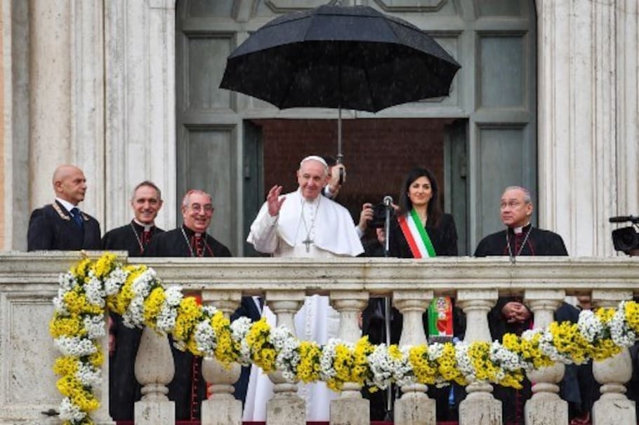El equipo de redacción de la revista feminista del Vaticano renunció por falta de libertad periodística
