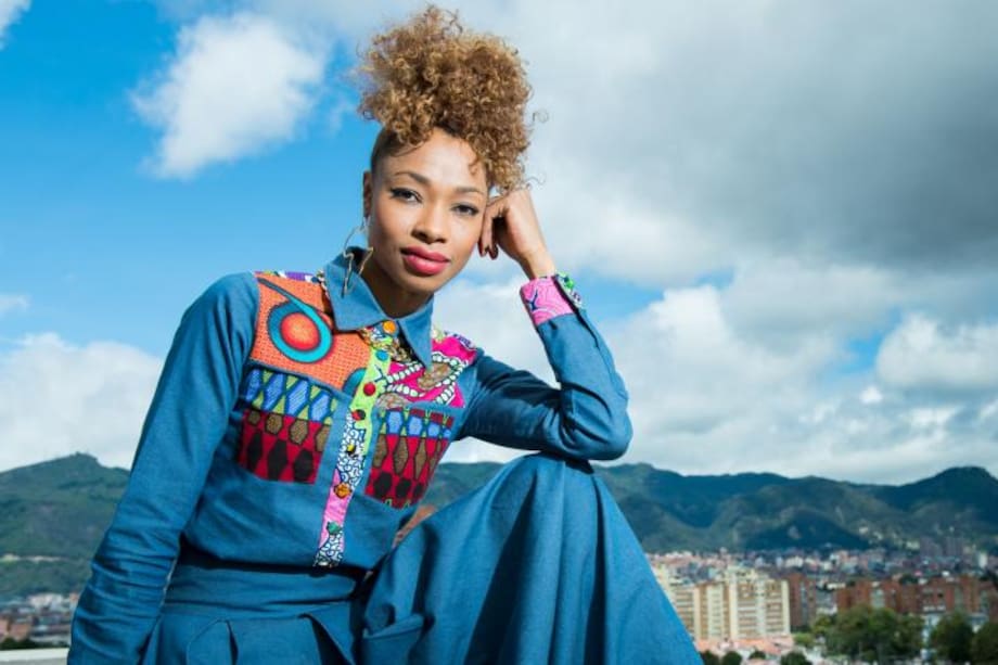 Lía Samantha, una artista que brilla con luz propia