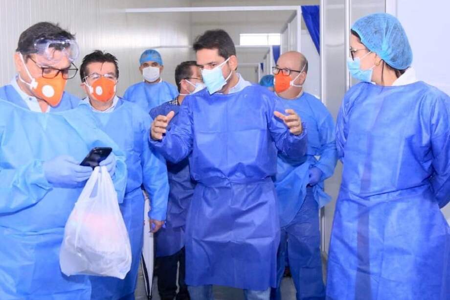 De acuerdo con el gobernador, Juan Guillermo Zuluaga, el departamento triplicará el número de vacunadores, pasando de 90 a 300.