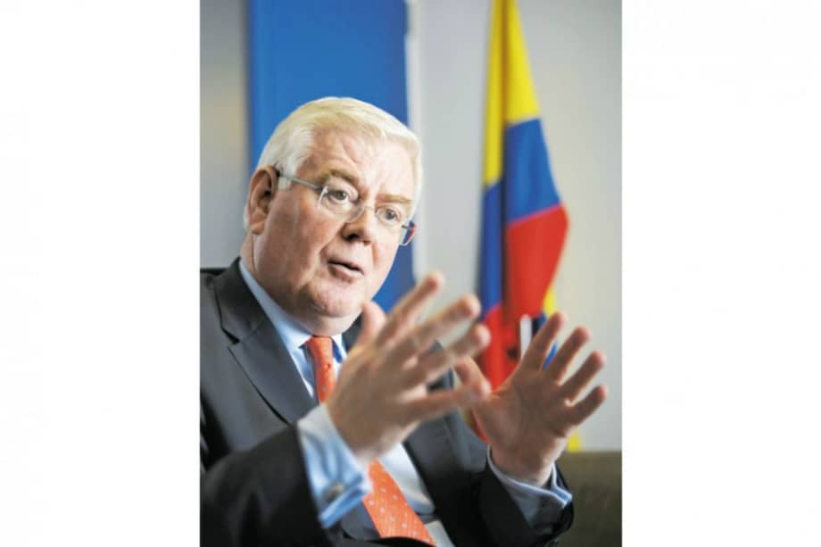 Eamon Gilmore, enviado especial de la Unión Europea para la paz. / Cristian Garavito - El Espectador