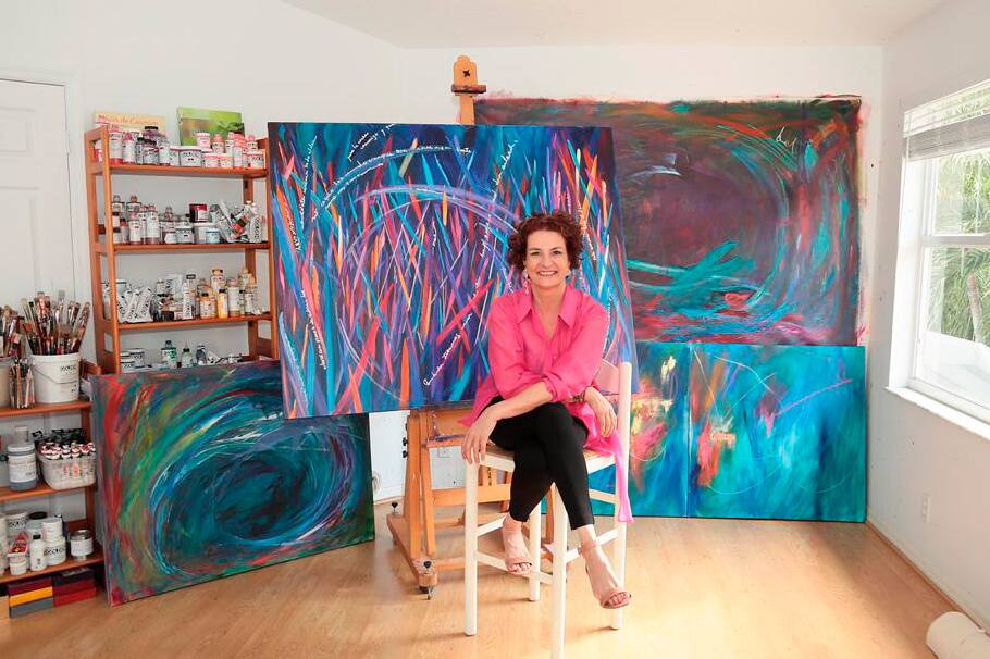 La artista Ana Tamayo presenta su nueva exposición en Boca Ratón- Miami llamada AMA-ZONE, una meditación personal desde el arte, en donde reflexionar sobre el medio ambiente y la sostenibilidad.