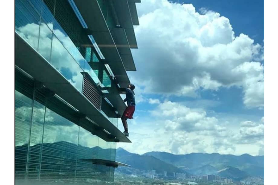 Instagram @Pavel_Gogulan