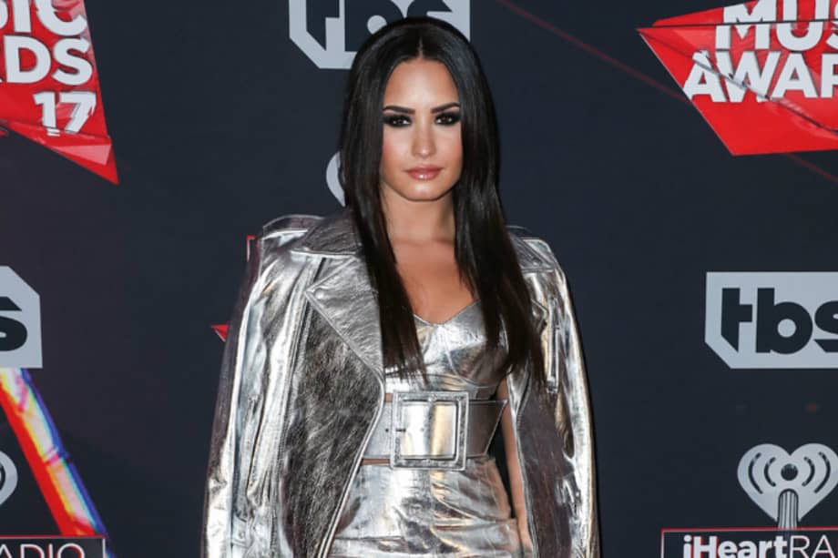 Demi Lovato sigue hospitalizada y con problemas aparentemente graves de salud. / Bang Showbiz