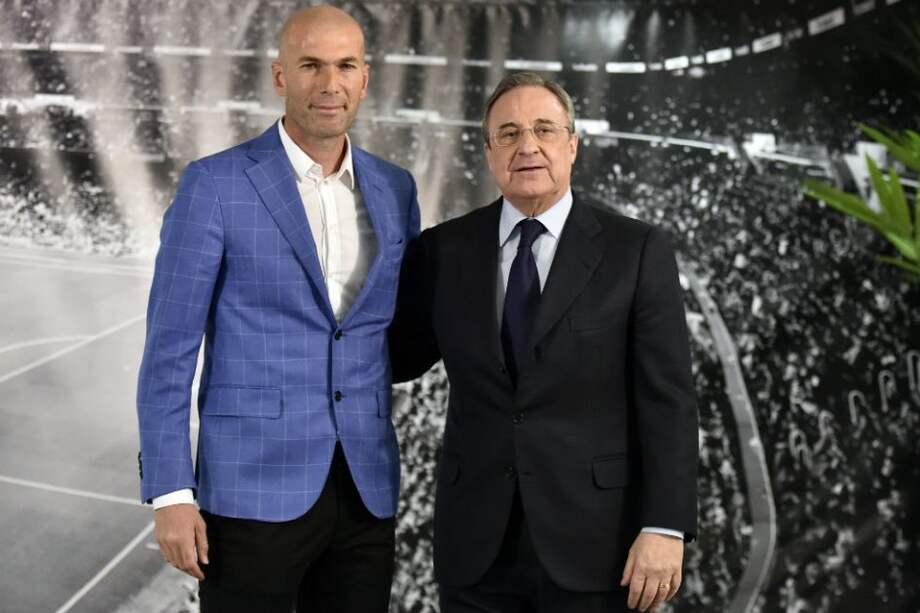 Zinedine Zidane (i), entrenador de Real Madrid, y Florentino Pérez (d), presidente del club. / Archivo