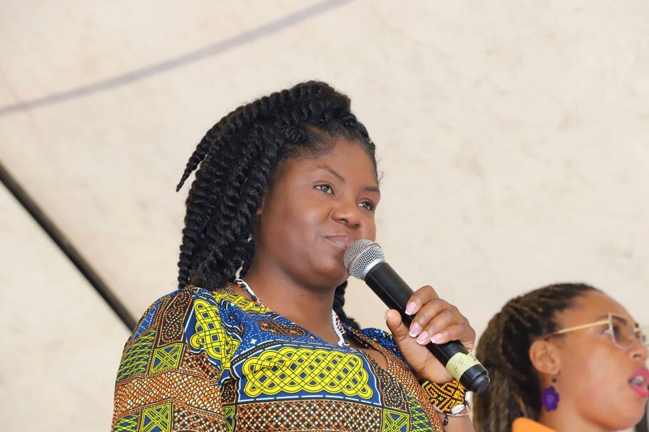 La respuesta de Francia Márquez y el helicóptero no solo generó polémica en algunos sectores sino una canción que se viralizó.