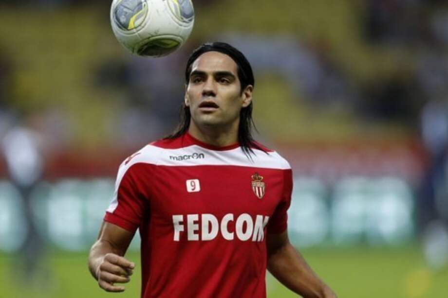 "No tengo a Falcao pero Falcao tampoco tiene equipo": Mourinho