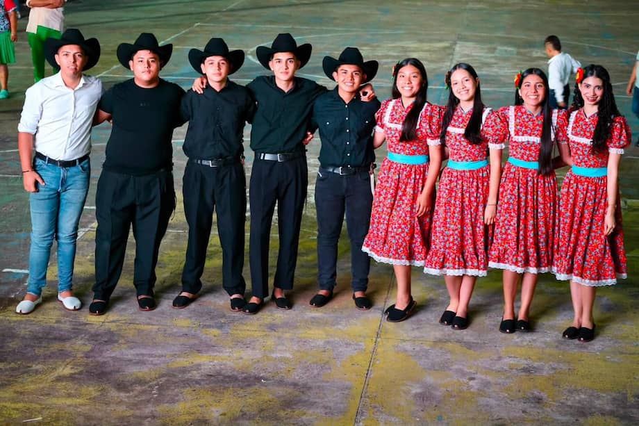 Ocho jóvenes artistas de Arauca viajarán por primera vez al Reino Unido para mostrar el patrimonio cultural colombiano.