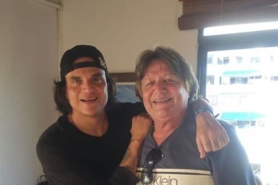 ‘El palomo’, como se le conoce al padre de Silvestre Dangond, se encuentra internado en una clínica de ‘La Arenosa’.