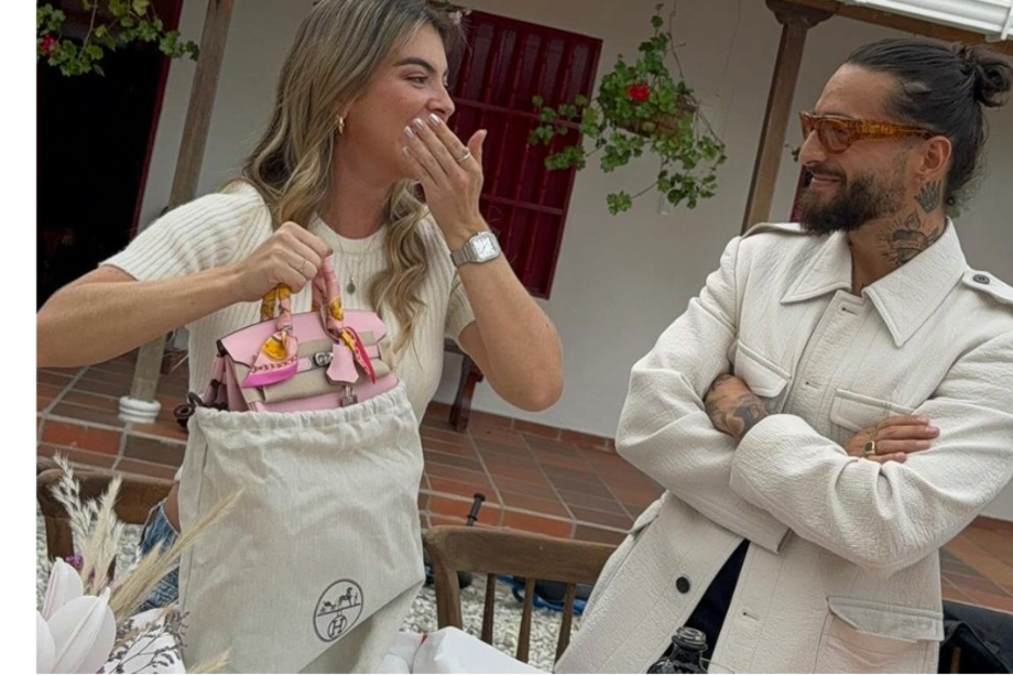 Maluma demostró una vez más estar enamorado de su novia Susana Gómez
