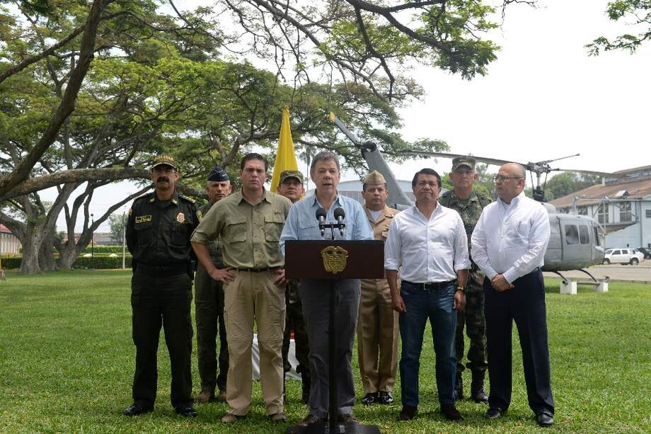 El presidente Juan Manuel Santos, ayer al término del consejo de seguridad realizado en Cali, al anunciar la reanudación de los bombardeos a los campamentos de las Farc./ SIG