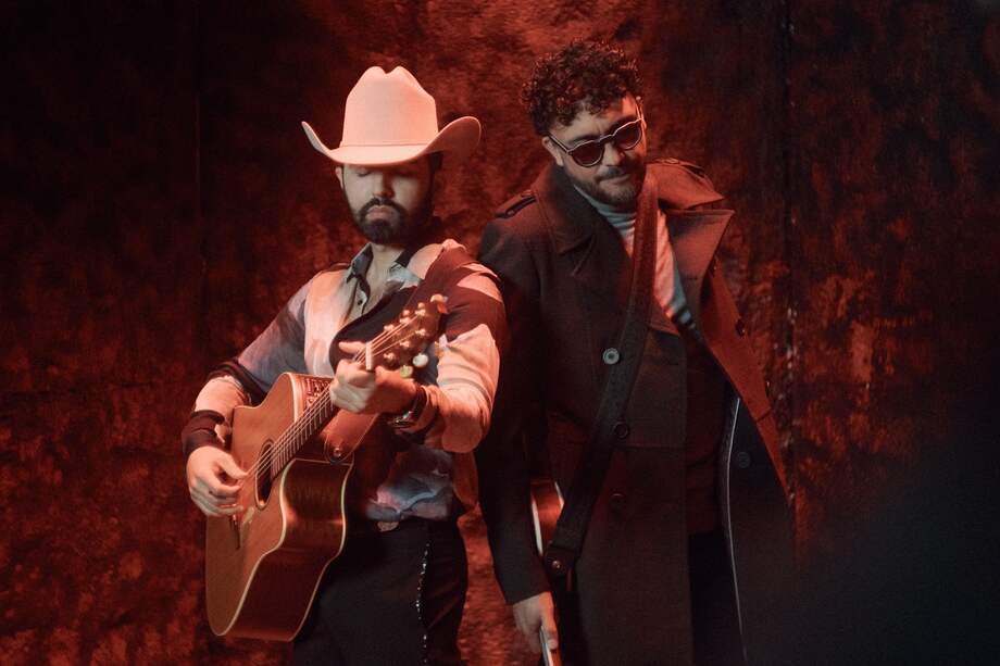 Joss Favela es el compositor de "Si todo se acaba", el cual fue invitado por Andrés a hacer esta canción a dos voces.