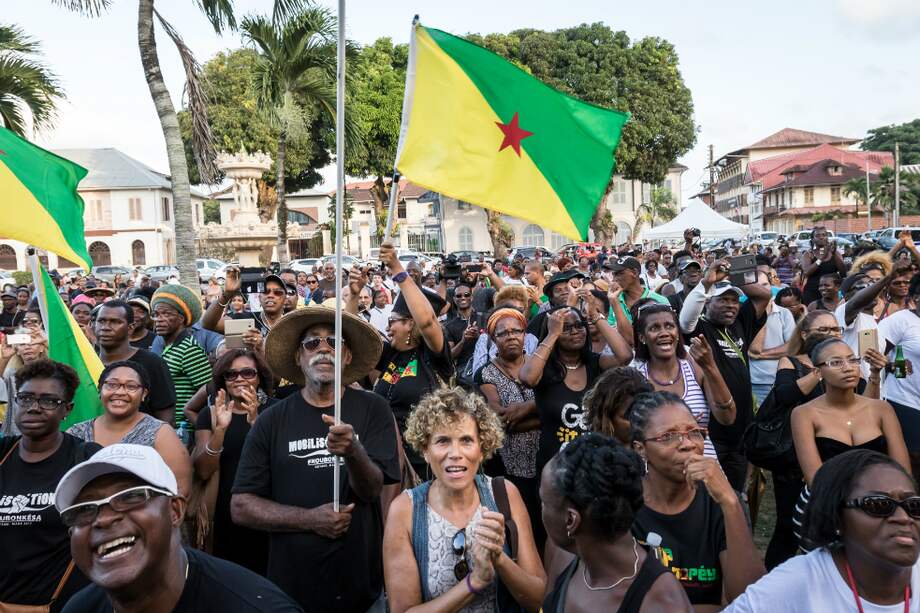 Manifestantes en Cayenne, capital de la Guayana Francesa. / AFP