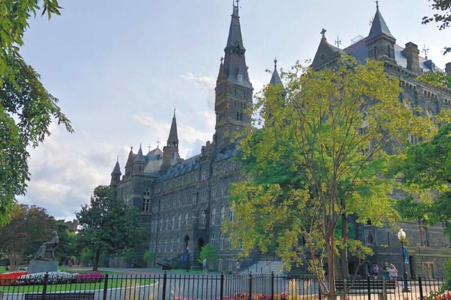Estudiantes protestan en la Universidad de Georgetown en 2013. / AP