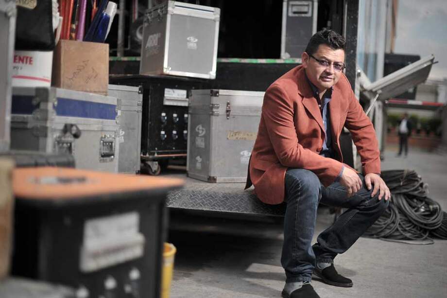 Édgar Albarracín es un músico empírico que toca guitarra desde los 10 años. En junio empezará la gira promocional de su agrupación por Perú. / Luis Ángel