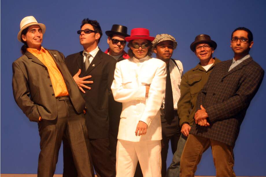 Desorden Público, banda venezolana de ska local, hizo parte del concierto "Desorden en Petare". Esta iniciativa es un grito de paz por Venezuela.