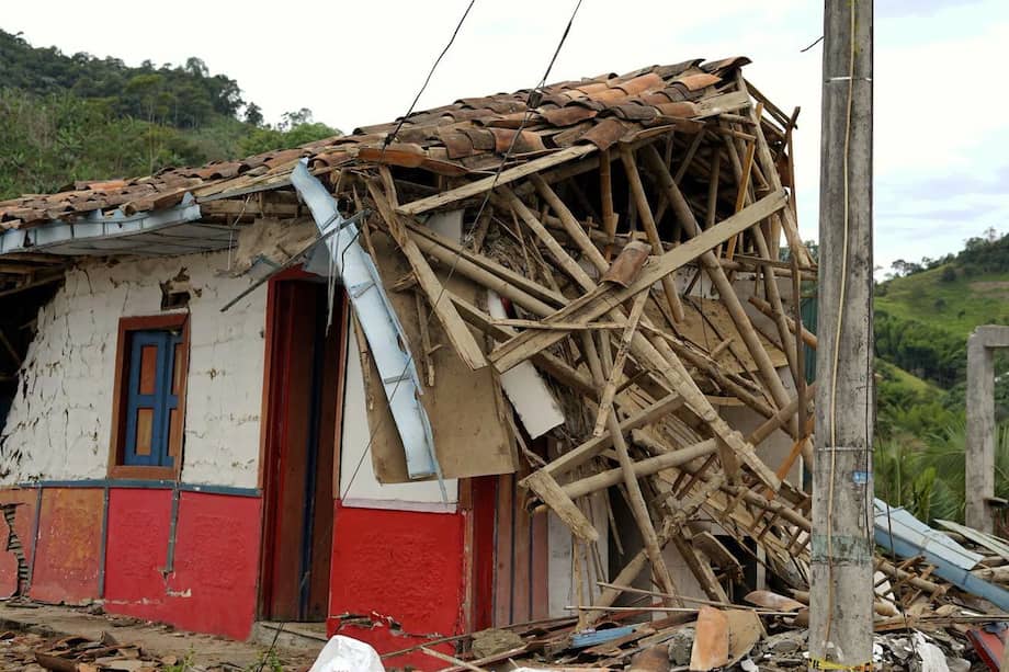 En municipios como Argelia, en la foto, Bugalagrande, Cartago y El Águila requieren ayudas para reconstruir los cascos urbanos.