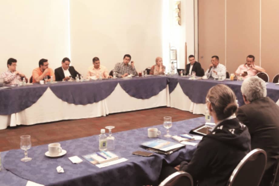 15 instituciones del Gobierno, el sector privado y la academia asistieron al Conversatorio por el Agua. / Cortesía