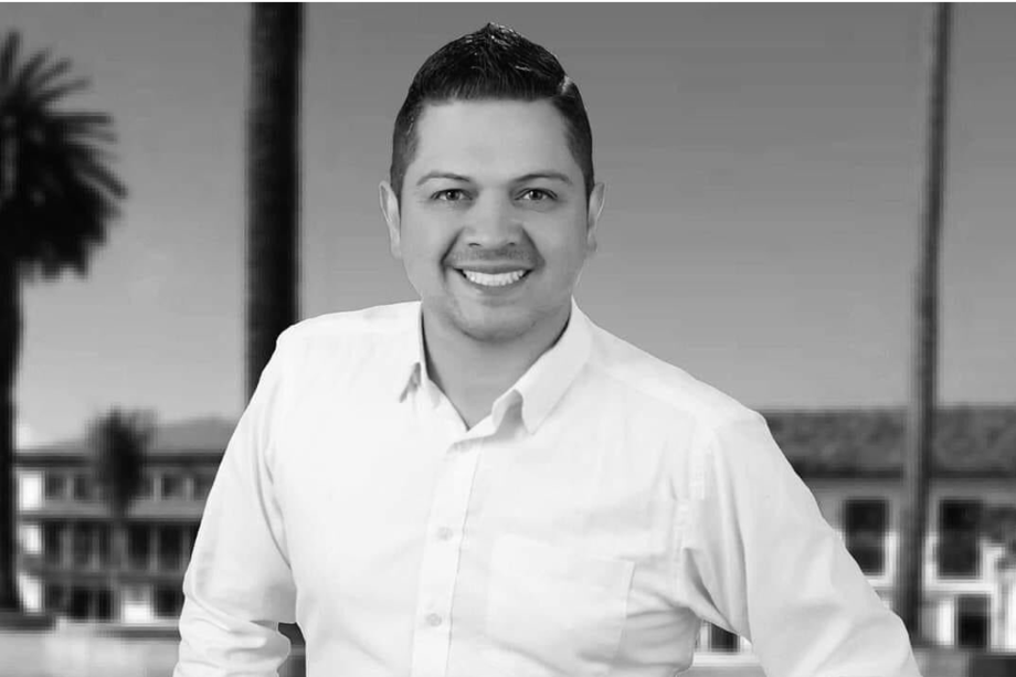 Freddy García Sierra se lanzó al concejo de Zipaquirá como candidato del Movimiento Alternativo Indígena y Social (MAIS).