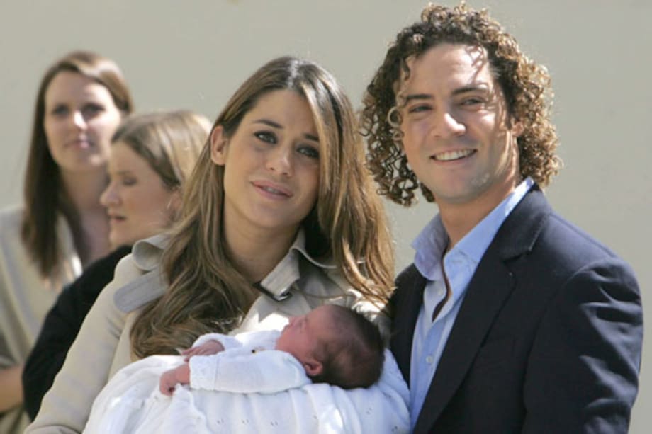 David Bisbal presenta a su hija Ella
