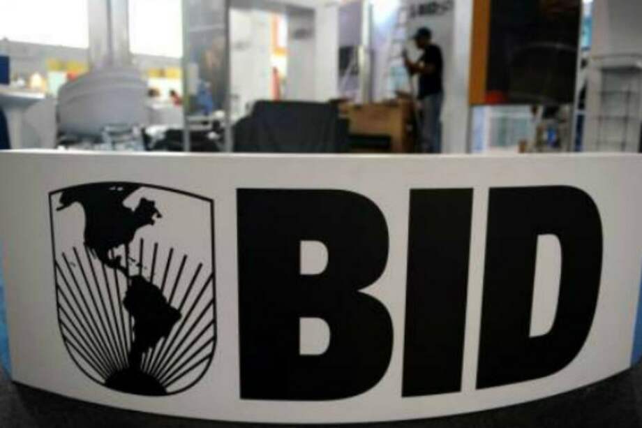 Comienzan trabajos de asamblea del BID centrados en sector privado