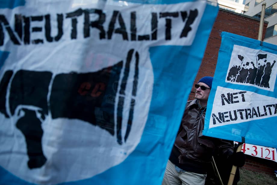 La neutralidad y su defensa deben hacer parte de las campañas políticas, pues la libertad y la igualdad en internet han quedado amenazadas tras la decisión en EE. UU. / AFP