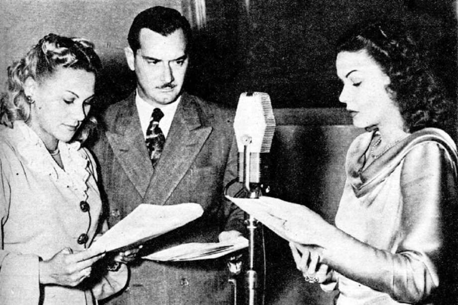 Xiomara Fernández, Carlos Badías y Minin Bujones durante una grabación de “El derecho de nacer”.