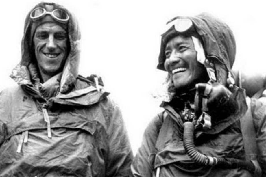 El neozelandés Sir Edmund Hillary y el nepalí Tenzing Norgay Shera