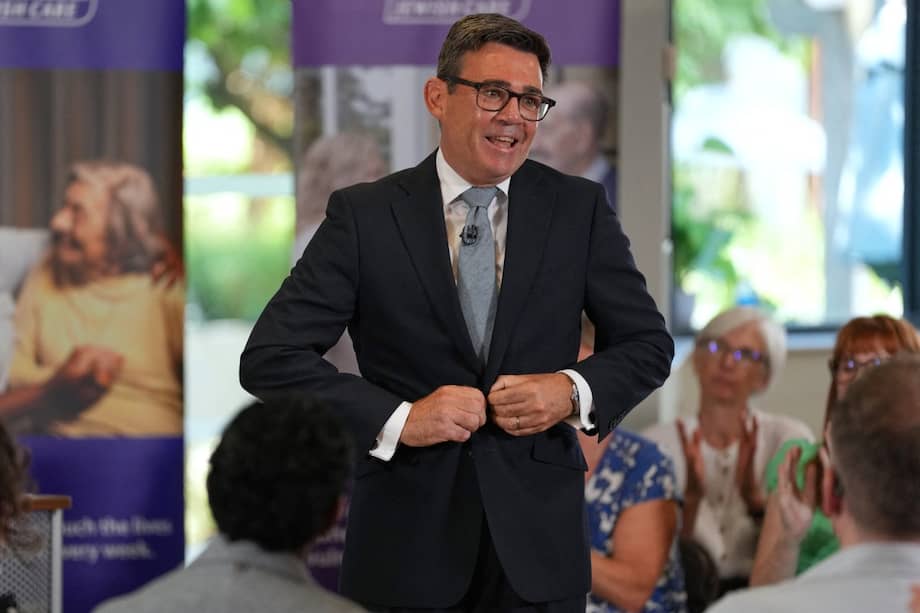 El primer ministro británico, Andy Burnham, pronuncia un discurso durante su visita a la organización de atención social Jewish Care, en Londres, el 29 de julio de 2026.