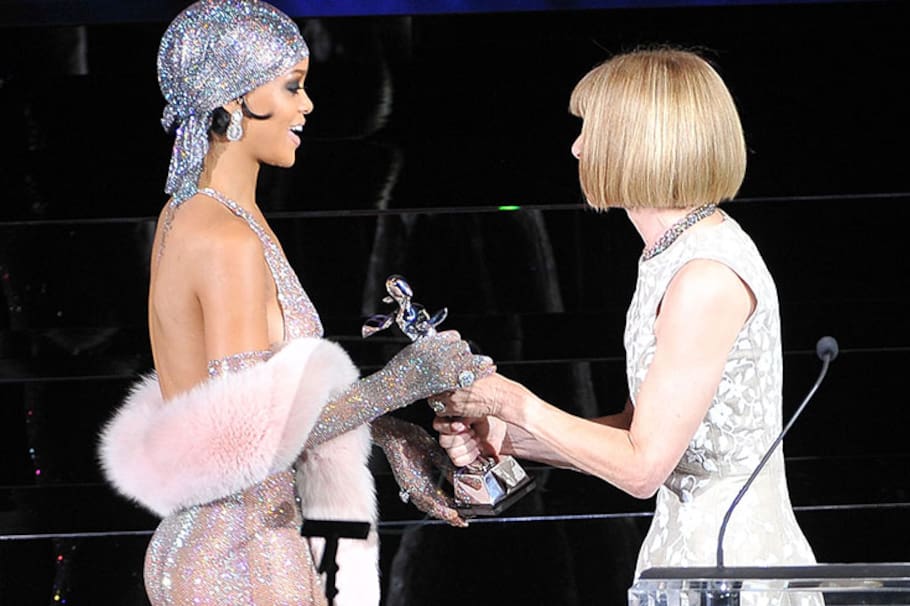 Rihanna, Icono fashion del año en los CFDA