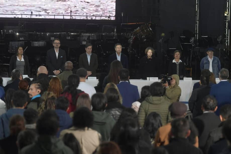 Acto de conmemoración de los ocho años de la firma del acuerdo de La Habana con las extintas FARC.