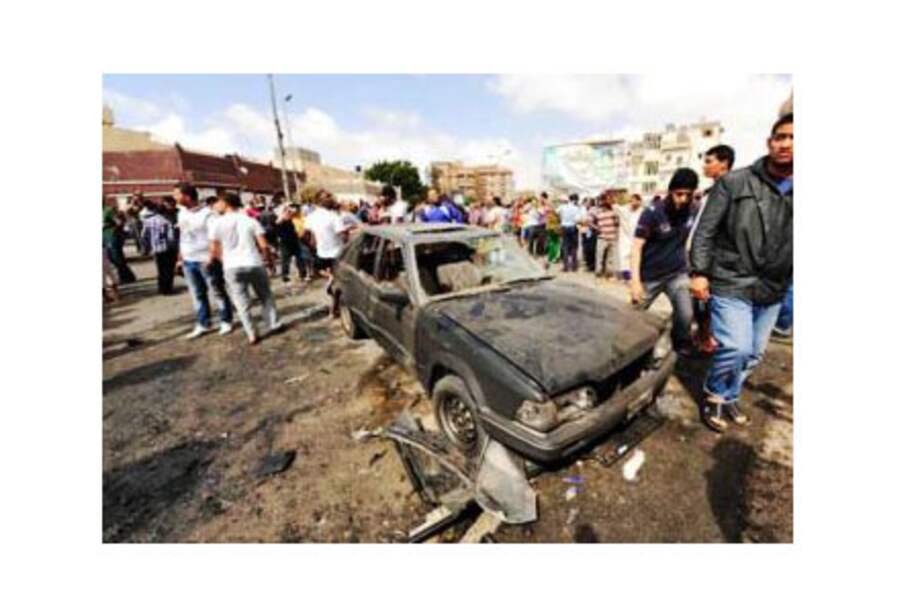 Explota carro bomba junto al consulado de Suecia en Bengasi