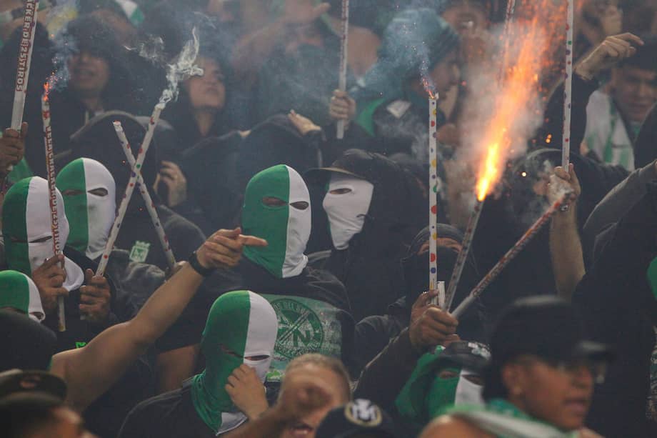 Los hinchas de Atlético Nacional, en la final de la Copa BetPlay.