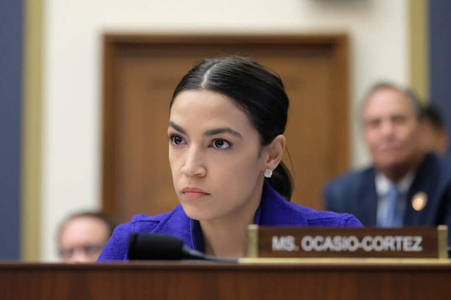 La congresista latina, estrella ascendente del Partido Demócrata, Alexandria Ocasio-Cortez. / AFP