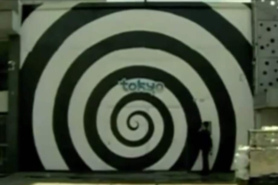 Fachada del bar Tokyo donde habrían sucedido las violaciones.