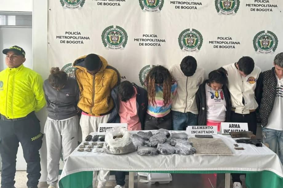 Durante operativos de allanamiento, fueron incautados 1754 gramos de alcaloide de cocaína.