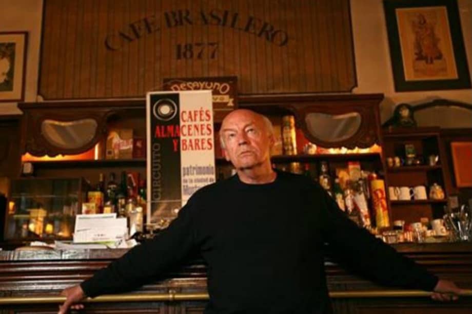 Eduardo Galeano visitó todos los miércoles el Café Brasilero durante más de veinte años. / La Nación