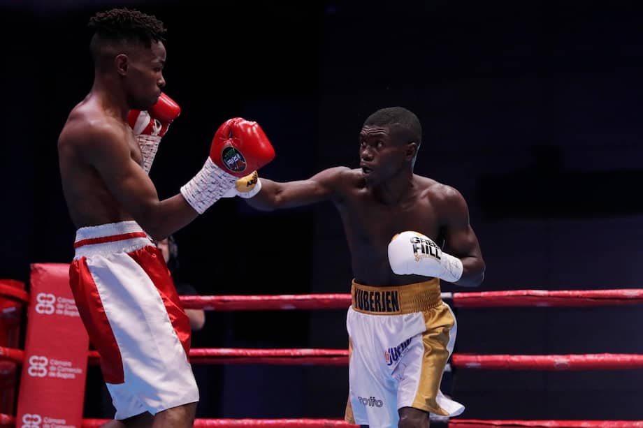 Yuberjen Martinez en la Noche de Campeones en el marco de la 38ª Convención Mundial de la Organización Mundial de Boxeo (OMB).