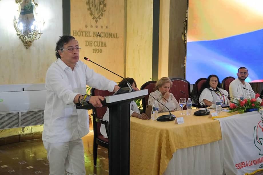 Presidente Gustavo Petro durante su último viaje internacional a Cuba.