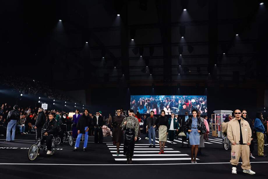 Modelos presentan las creaciones de Willy Chavarria. /EFE/EPA/Mohammed Badra