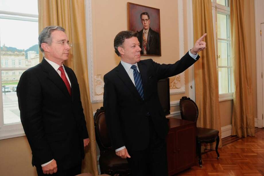 Santos desmintió a Uribe y lo acusó de generar ambiente de miedo